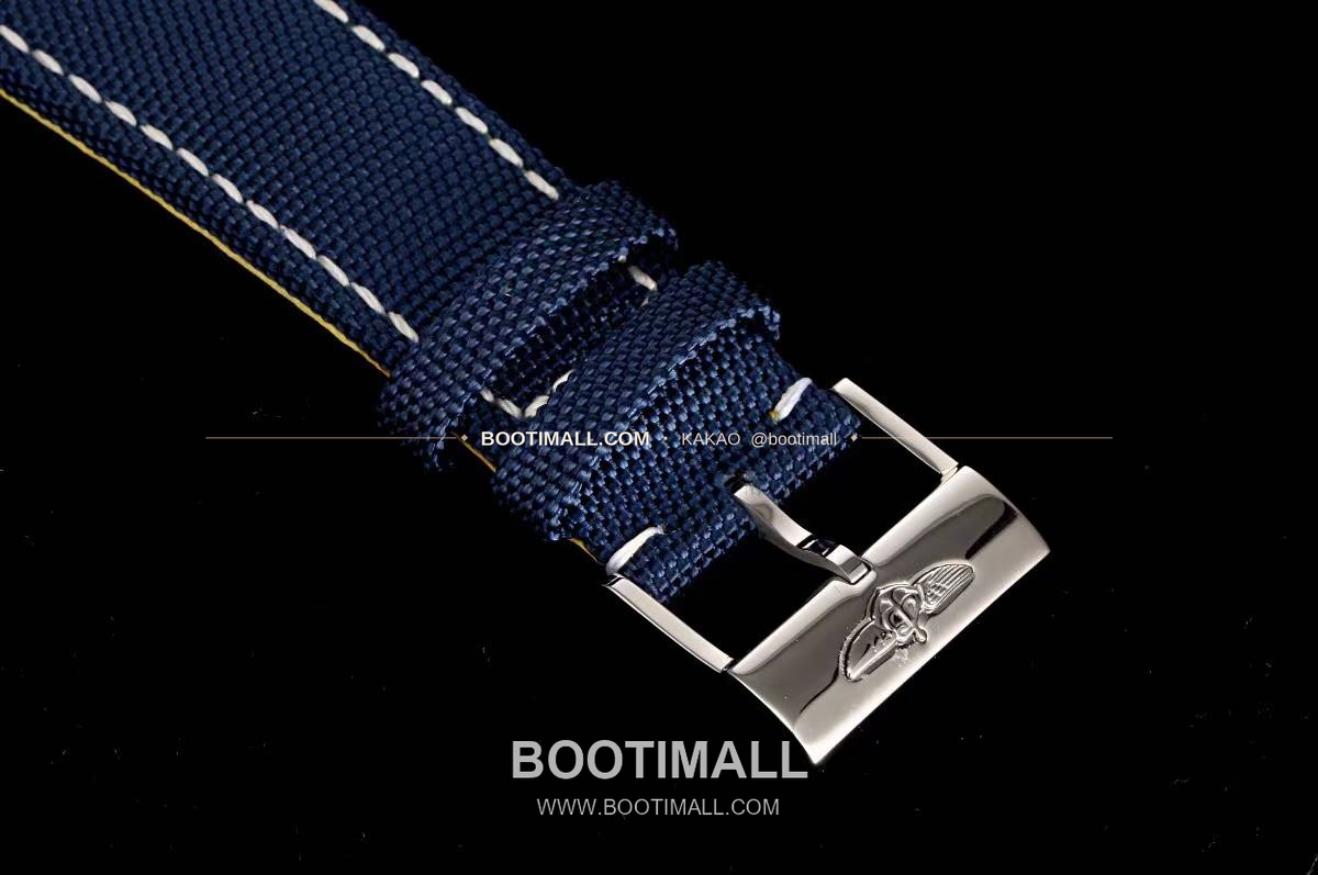 브라이틀링 어벤저 스틸 블루다이얼 크로노그래프 오토매틱 Breitling Avenger Steel Blue Dial Chronograph Automatic B01 45mm 10