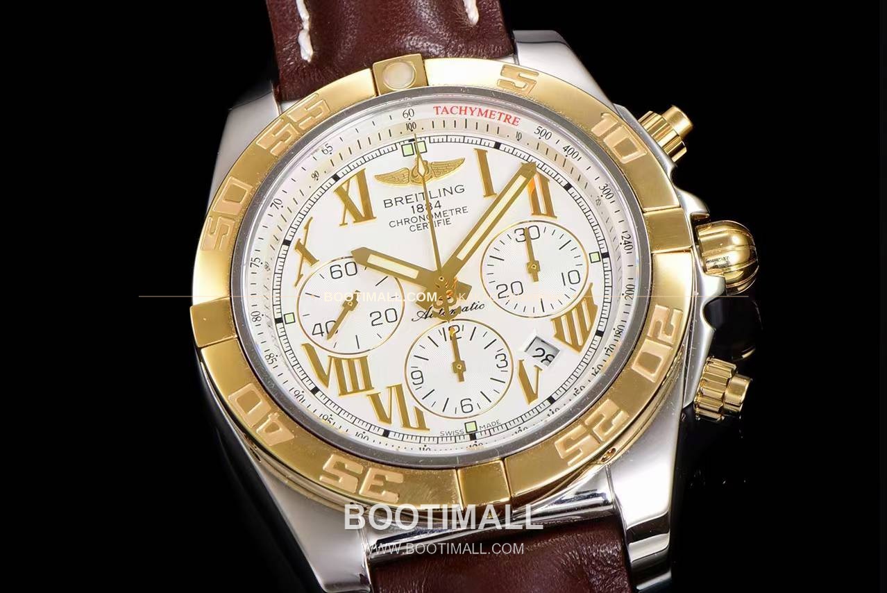 브라이틀링 크로노맷 스틸 블루다이얼 크로노그래프 오토매틱 Breitling Chronomat Steel Blue Dial Chronograph Automatic 44mm 5