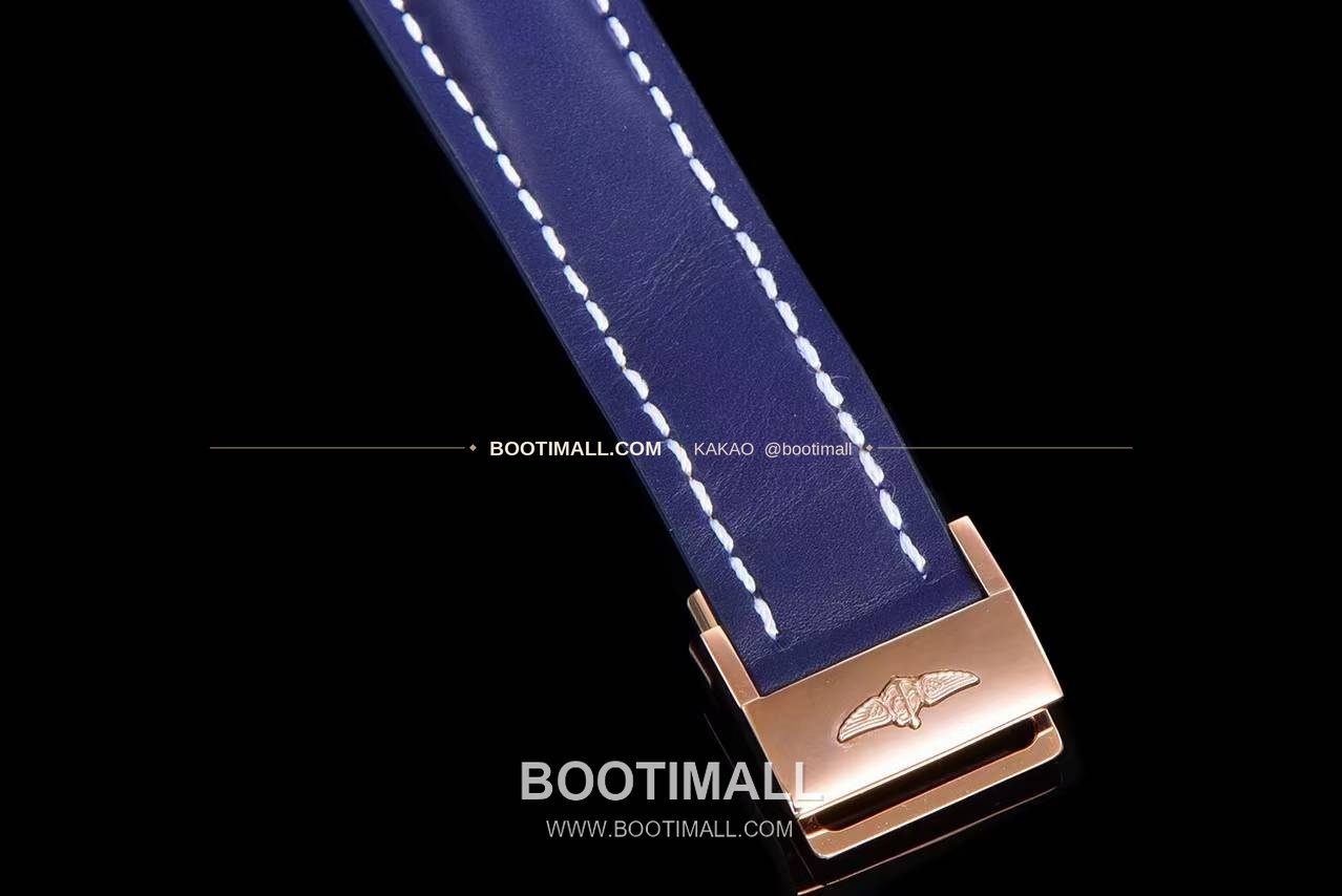 브라이틀링 크로노맷 스틸 블루다이얼 크로노그래프 오토매틱 Breitling Chronomat Steel Blue Dial Chronograph Automatic 44mm 8