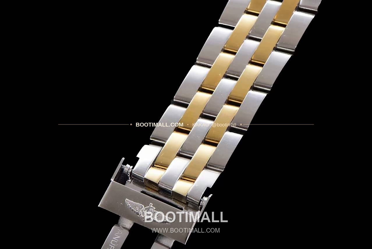 브라이틀링 크로노맷 스틸 블랙다이얼 크로노그래프 오토매틱 Breitling Chronomat Steel Black Dial Chronograph Automatic 44mm 8