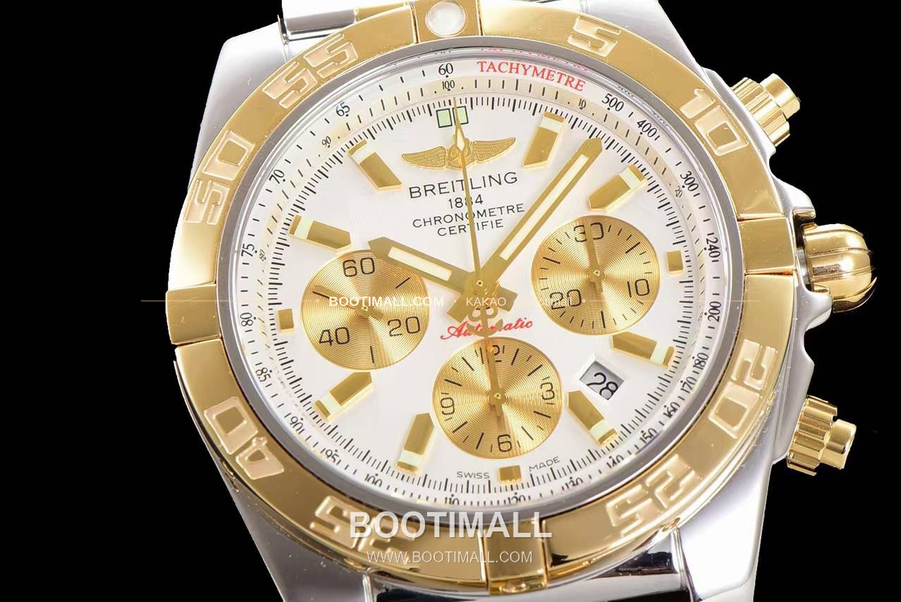 브라이틀링 크로노맷 스틸 블랙다이얼 크로노그래프 오토매틱 Breitling Chronomat Steel Black Dial Chronograph Automatic 44mm 5