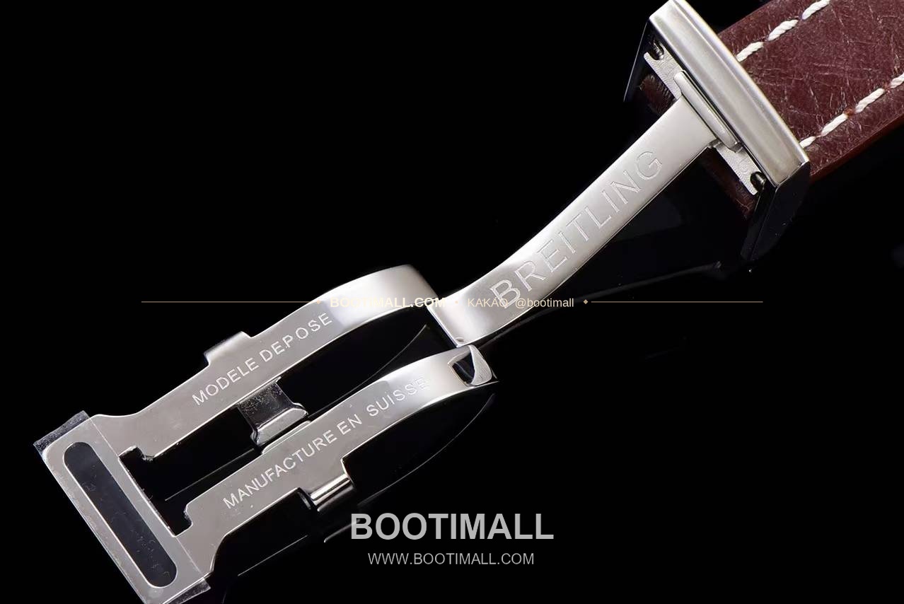 브라이틀링 크로노맷 스틸 블랙다이얼 크로노그래프 오토매틱 Breitling Chronomat Steel Black Dial Chronograph Automatic 44mm 10