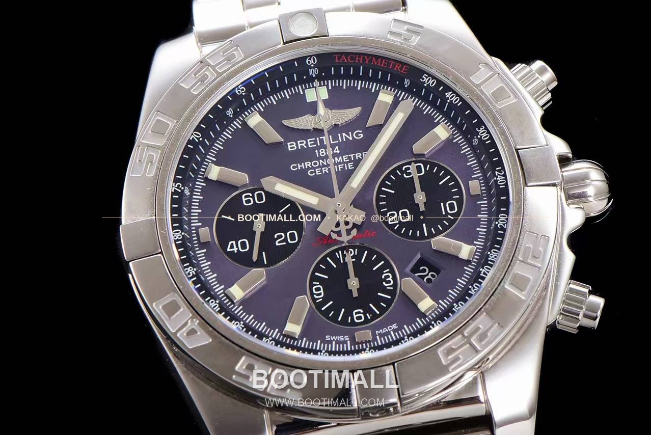 브라이틀링 크로노맷 스틸 블랙다이얼 크로노그래프 오토매틱 Breitling Chronomat Steel Black Dial Chronograph Automatic 44mm 5