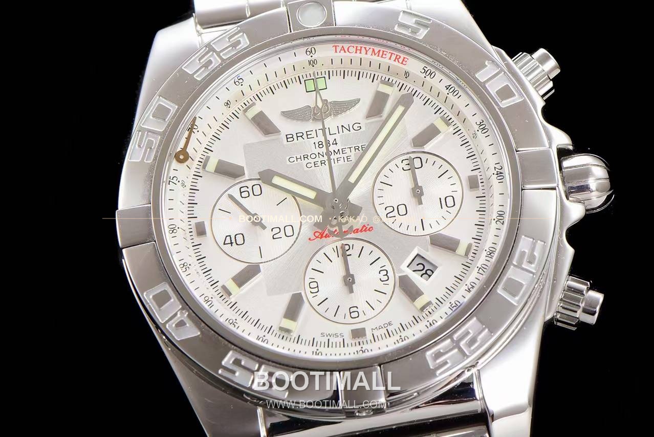 브라이틀링 크로노맷 스틸 블랙다이얼 크로노그래프 오토매틱 Breitling Chronomat Steel Black Dial Chronograph Automatic 44mm 5