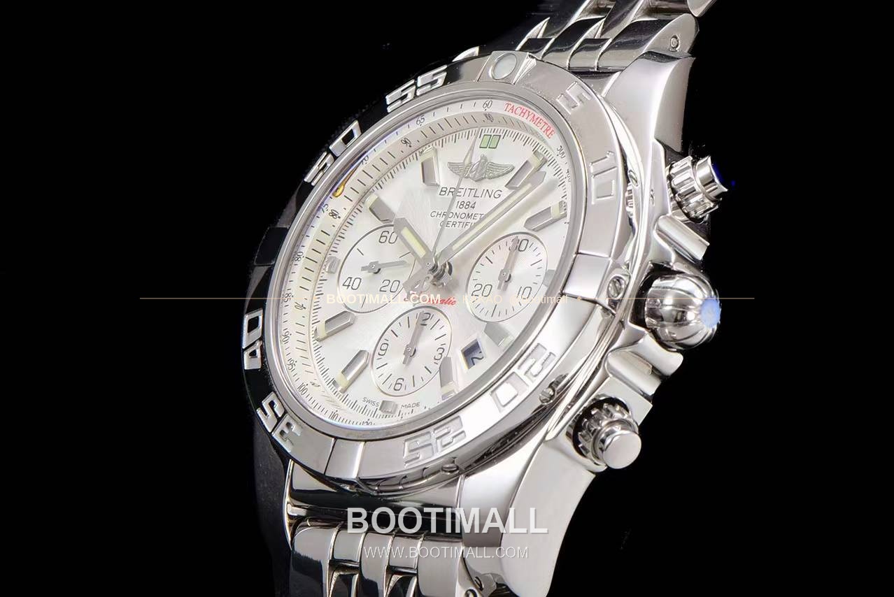 브라이틀링 크로노맷 스틸 블랙다이얼 크로노그래프 오토매틱 Breitling Chronomat Steel Black Dial Chronograph Automatic 44mm 6
