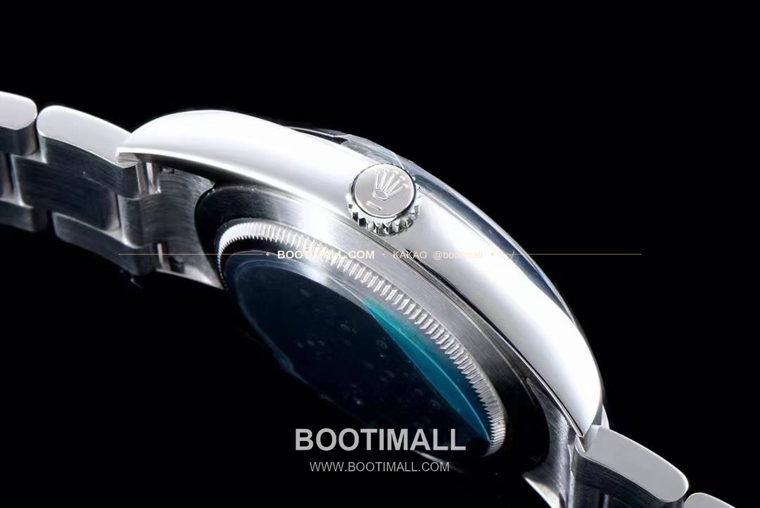 롤렉스 오이스터 퍼페추얼 904L스틸 블루다이얼 오토매틱 Rolex Oyster Perpetual 904L Steel Blue Dial Automatic 114300 39mm 8