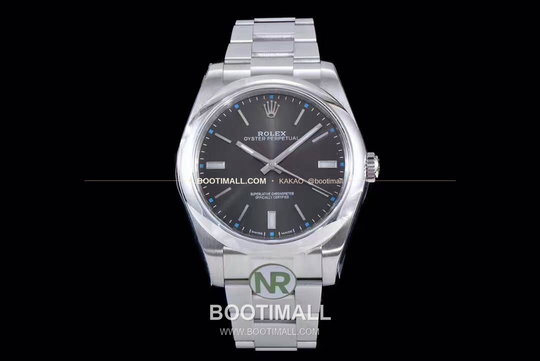 롤렉스 오이스터 퍼페추얼 904L스틸 블루다이얼 오토매틱 Rolex Oyster Perpetual 904L Steel Blue Dial Automatic 114300 39mm 3