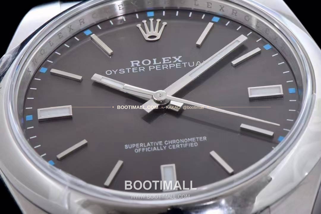 롤렉스 오이스터 퍼페추얼 904L스틸 블루다이얼 오토매틱 Rolex Oyster Perpetual 904L Steel Blue Dial Automatic 114300 39mm 6
