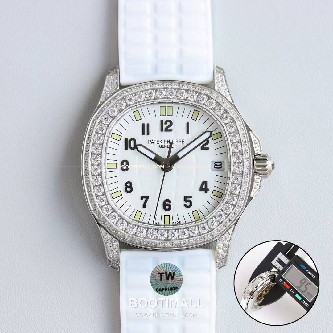 파텍필립 아쿠아넛 스틸 다이아세팅 블랙다이얼 오토매틱 Patek Philippe Aquanaut Steel Diamond Set Black Dial Automatic 35.6mm 1