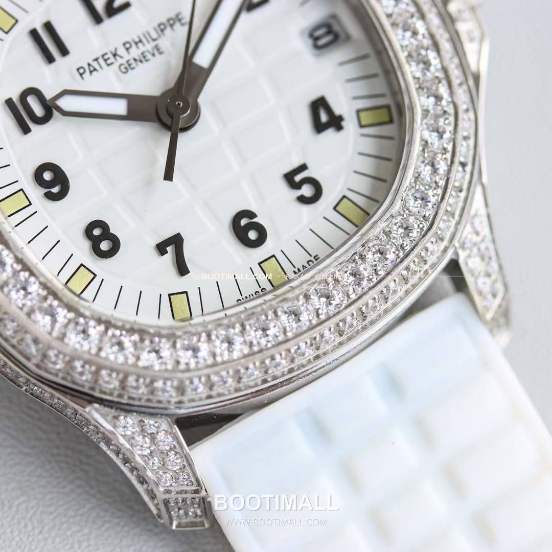 파텍필립 아쿠아넛 스틸 다이아세팅 블랙다이얼 오토매틱 Patek Philippe Aquanaut Steel Diamond Set Black Dial Automatic 35.6mm 5