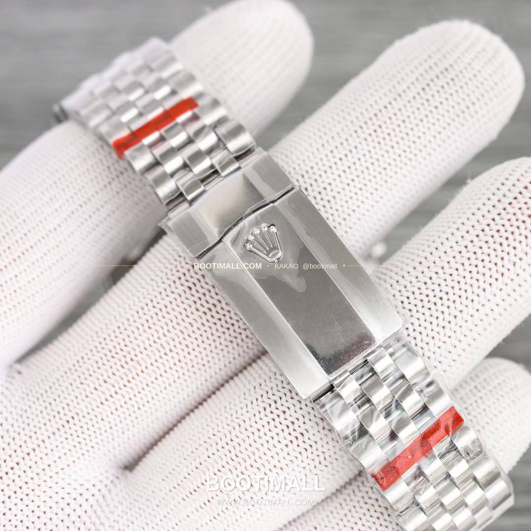 롤렉스 스카이드웰러 904L스틸 블루다이얼 애뉴얼캘린더 듀얼타임 오토매틱 Rolex Sky-Dweller 904L Steel Blue Dial Annual Calendar Dual Time Automatic 42mm 9