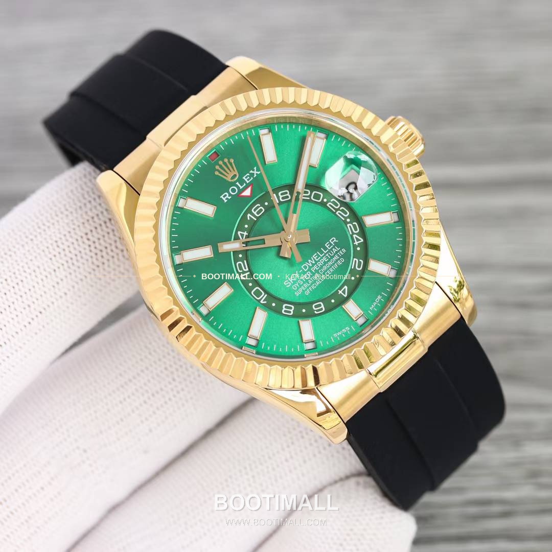 롤렉스 스카이드웰러 904L스틸 블루다이얼 애뉴얼캘린더 듀얼타임 오토매틱 Rolex Sky-Dweller 904L Steel Blue Dial Annual Calendar Dual Time Automatic 42mm 2