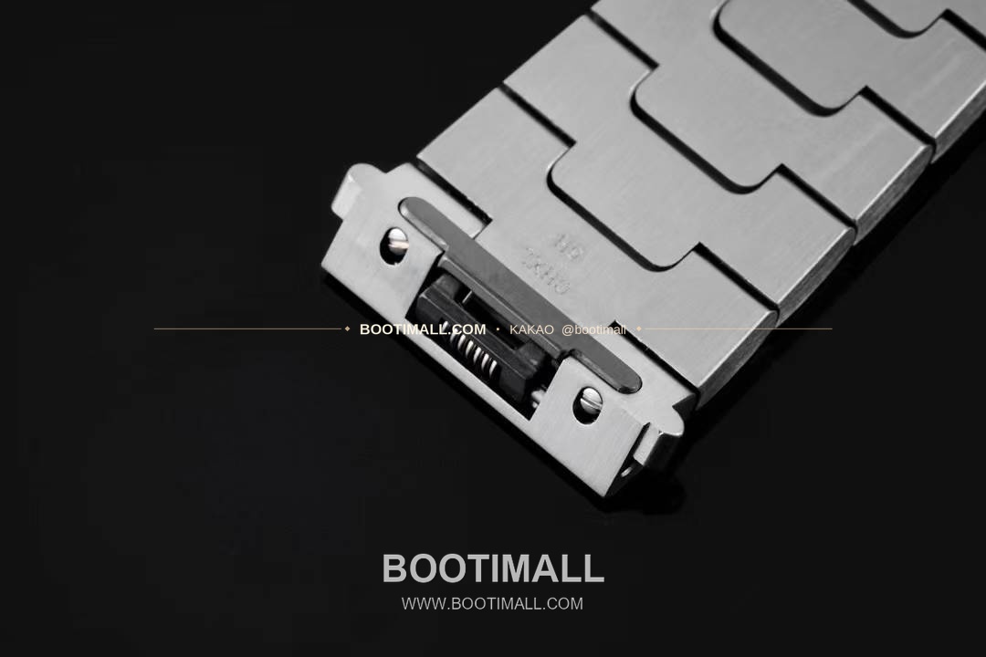 까르띠에 산토스 드 까르띠에 스틸 화이트로만다이얼 오토매틱 Cartier Santos de Cartier Steel White Roman Dial Automatic 35.1mm 7