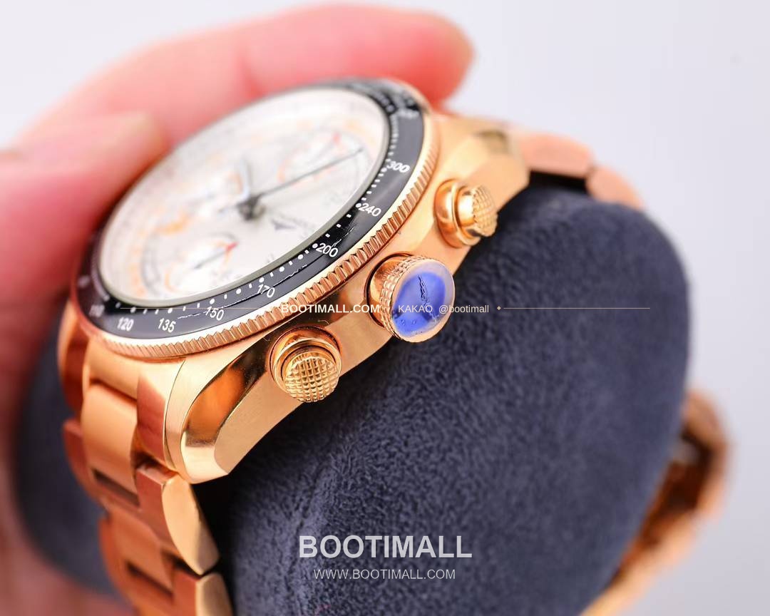 론진 헤리티지 스포츠 크로노그래프 스틸 블랙다이얼 오토매틱 Longines Heritage Sport Chronograph Steel Black Dial Automatic 42mm 4