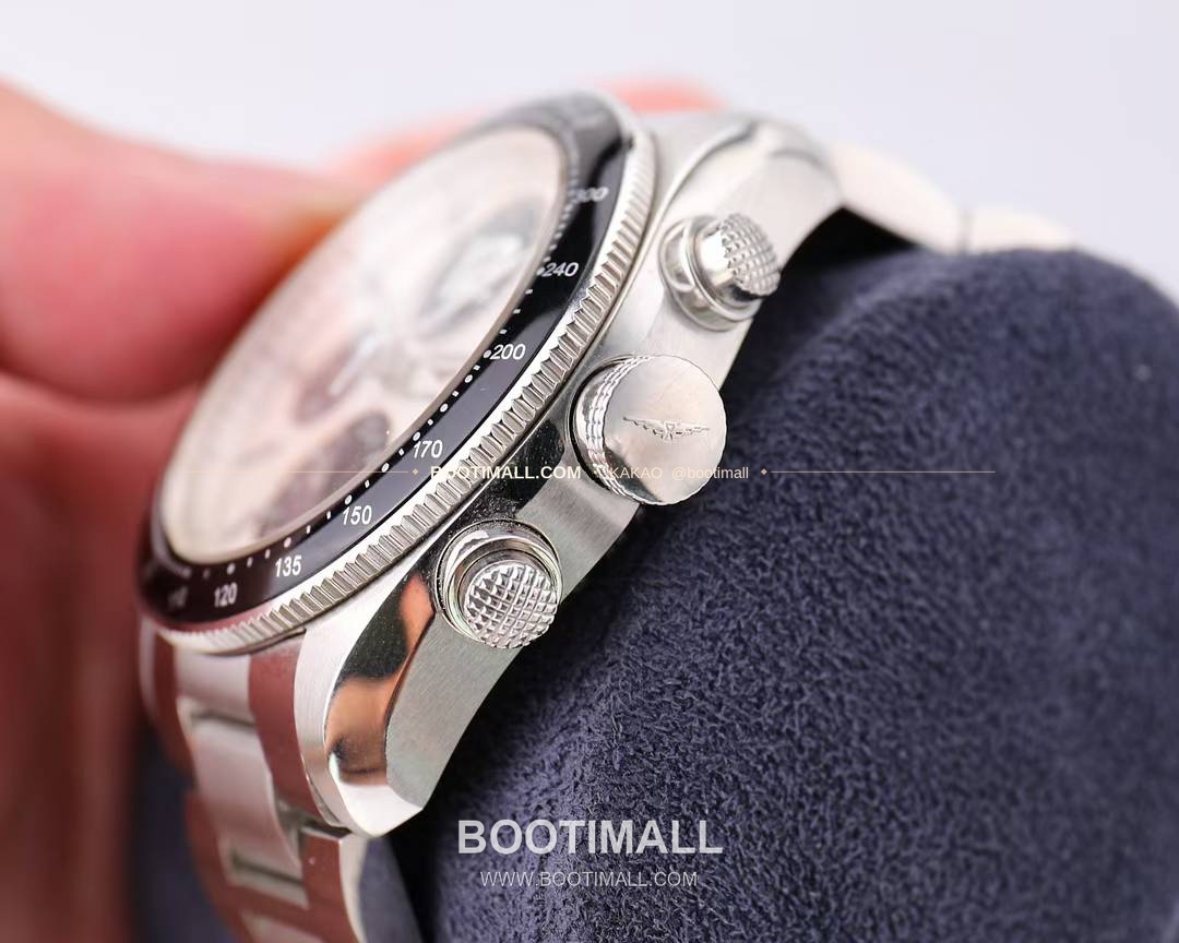 론진 헤리티지 스포츠 크로노그래프 스틸 블랙다이얼 오토매틱 Longines Heritage Sport Chronograph Steel Black Dial Automatic 42mm 5