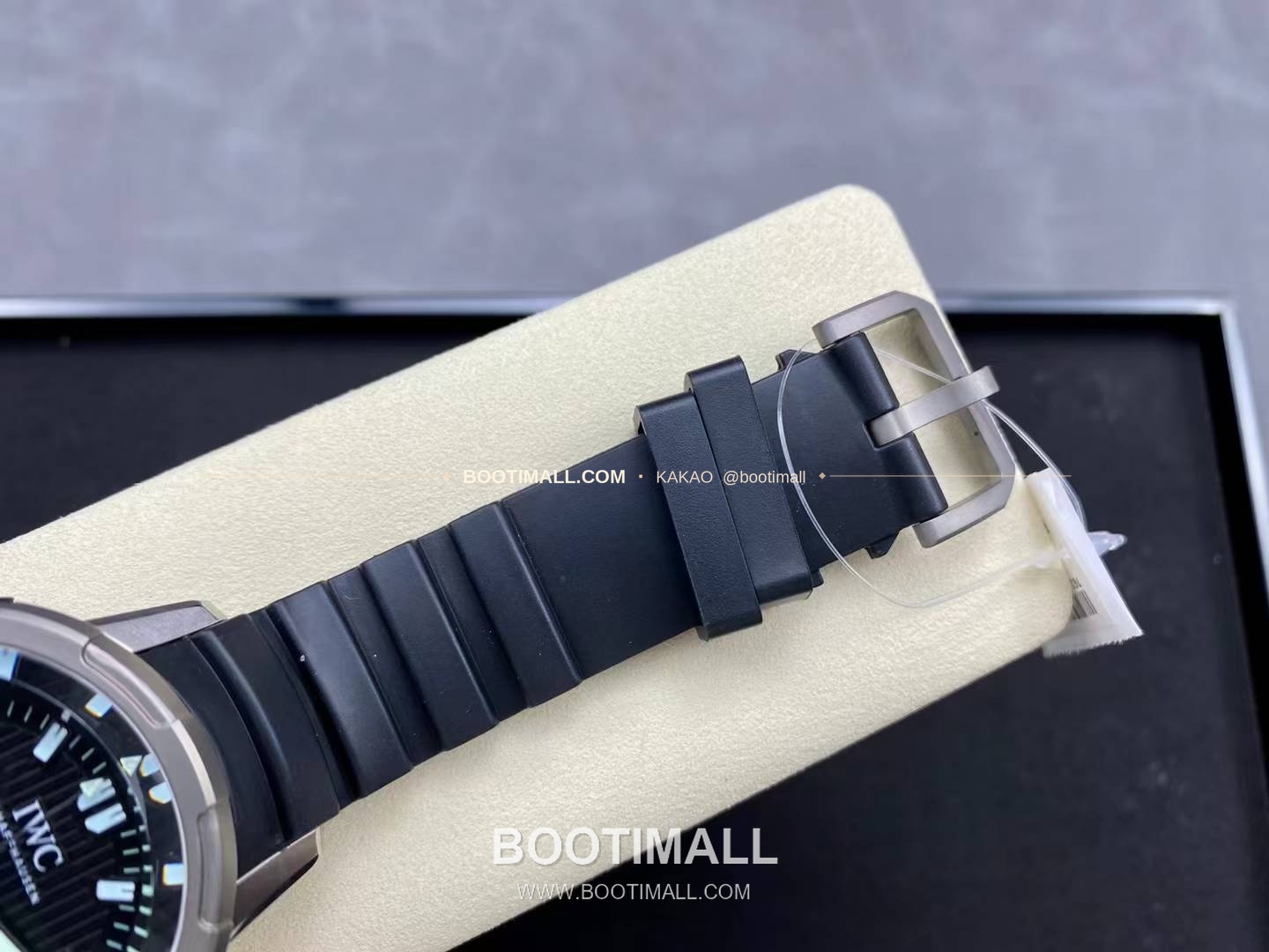 IWC 아쿠아타이머 딥 투 씨 티타늄 블랙다이얼 오토매틱 IWC Aquatimer Deep Two Titanium Black Dial Automatic 46mm 10