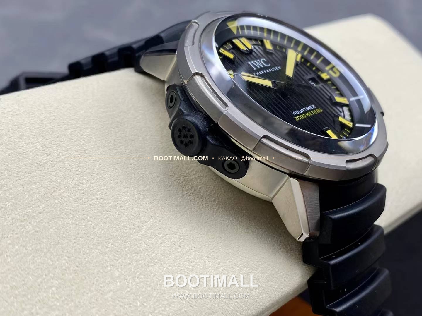 IWC 아쿠아타이머 딥 투 씨 티타늄 블랙다이얼 오토매틱 IWC Aquatimer Deep Two Titanium Black Dial Automatic 46mm 7