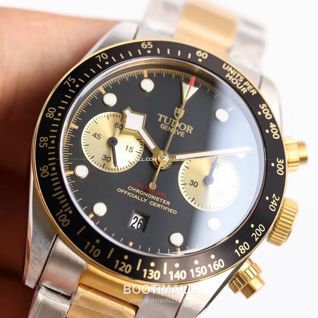 튜더 블랙베이 크로노 스틸 골드 블랙다이얼 크로노그래프 오토매틱 Tudor Black Bay Chrono Steel Gold Black Dial Chronograph Automatic M79363N 41mm 6