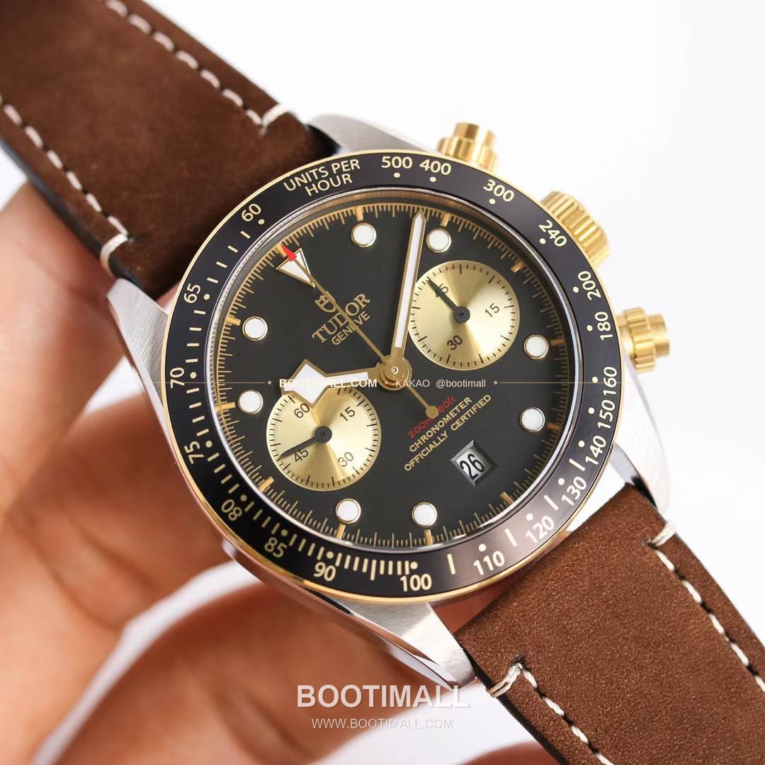 튜더 블랙베이 크로노 스틸 골드 블랙다이얼 크로노그래프 오토매틱 Tudor Black Bay Chrono Steel Gold Black Dial Chronograph Automatic M79363N 41mm 4