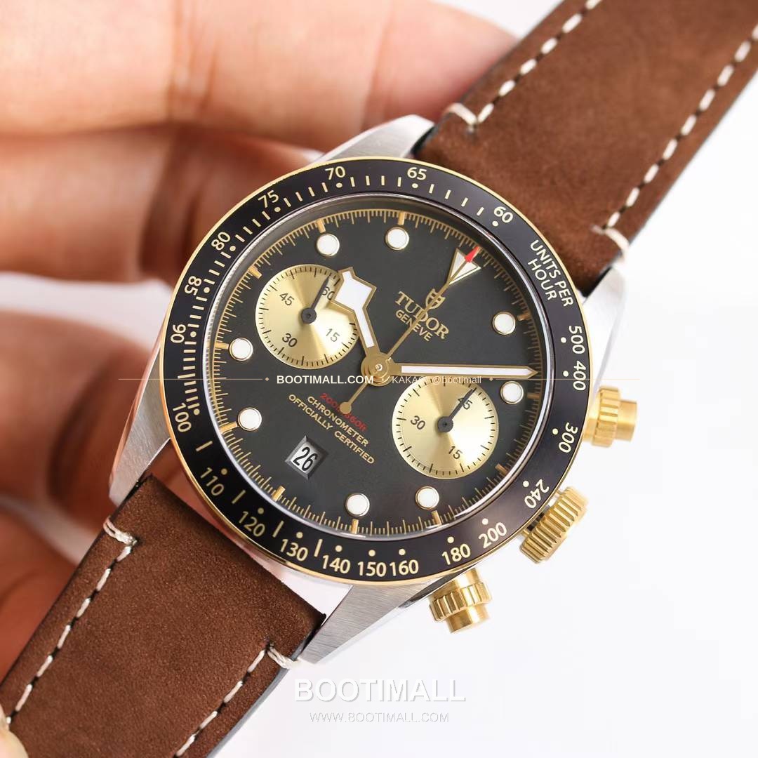 튜더 블랙베이 크로노 스틸 골드 블랙다이얼 크로노그래프 오토매틱 Tudor Black Bay Chrono Steel Gold Black Dial Chronograph Automatic M79363N 41mm 6
