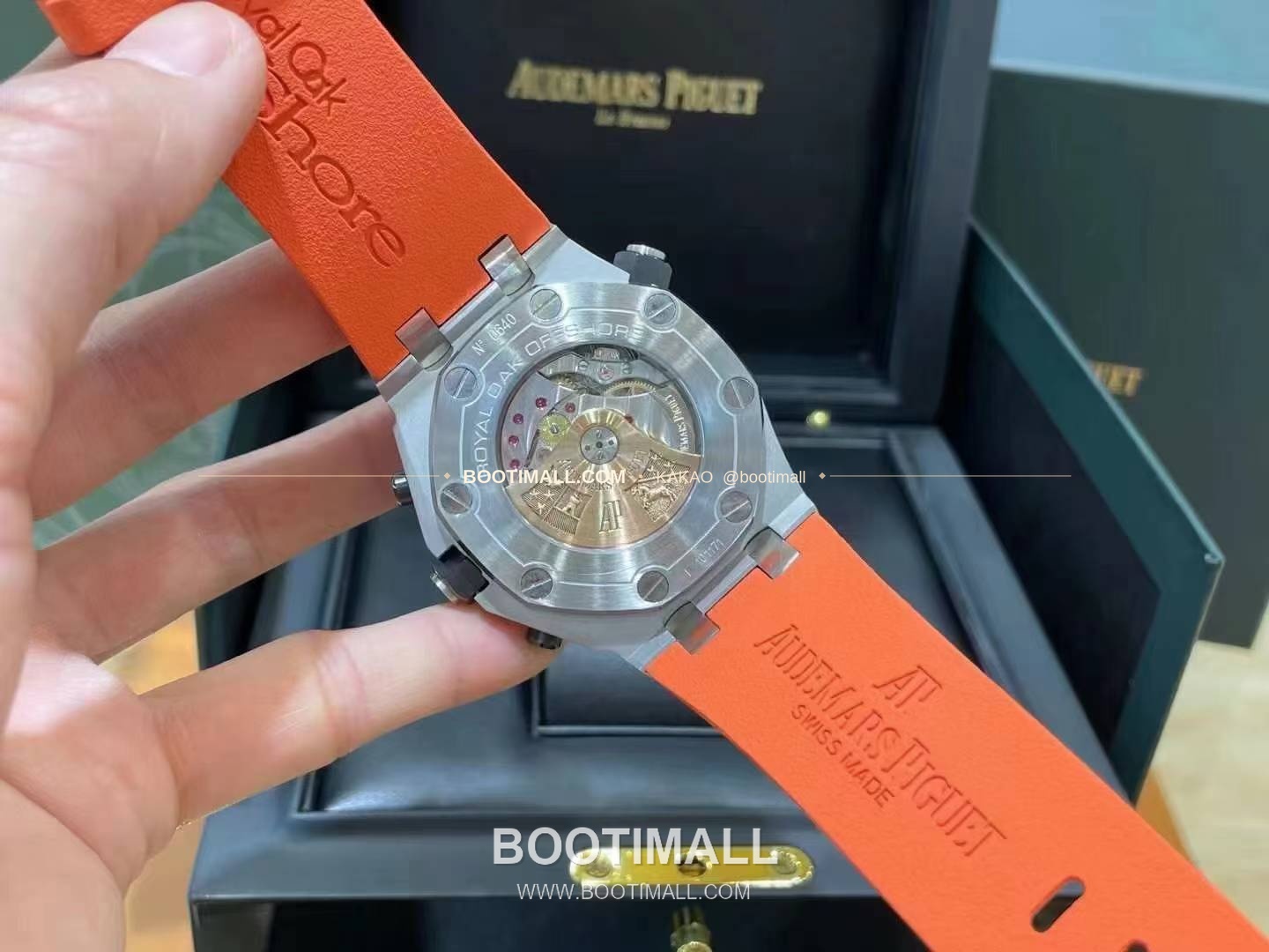 오데마피게 로열오크 오프쇼어 크로노그래프 스틸 블랙다이얼 오토매틱 Audemars Piguet Royal Oak Offshore Chronograph Steel Black Dial Automatic 26703 42mm 6