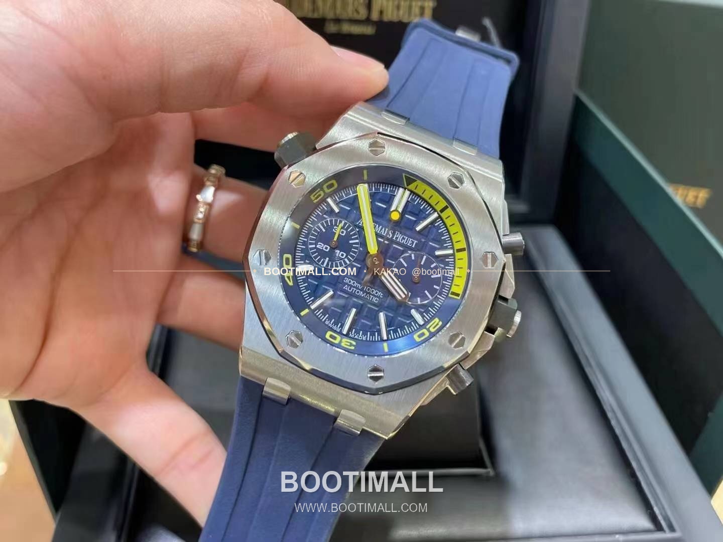 오데마피게 로열오크 오프쇼어 크로노그래프 스틸 블랙다이얼 오토매틱 Audemars Piguet Royal Oak Offshore Chronograph Steel Black Dial Automatic 26703 42mm 2
