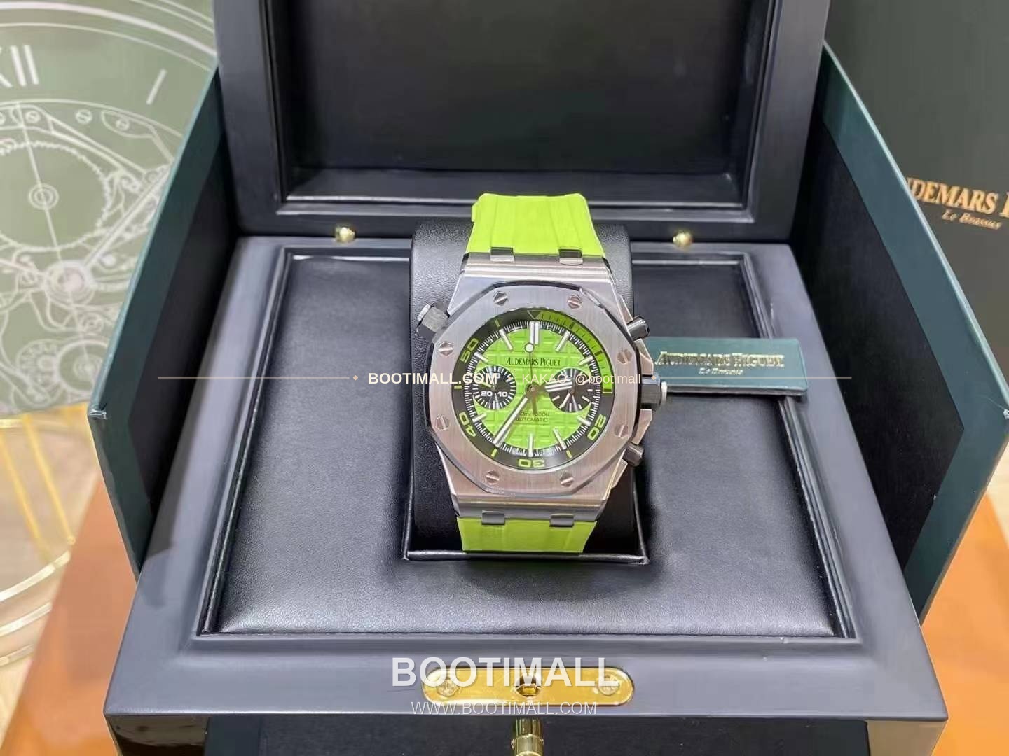 오데마피게 로열오크 오프쇼어 크로노그래프 스틸 블랙다이얼 오토매틱 Audemars Piguet Royal Oak Offshore Chronograph Steel Black Dial Automatic 26703 42mm 8