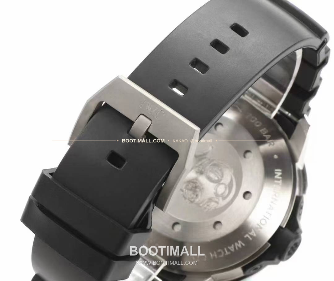 IWC 아쿠아타이머 딥 투 씨 티타늄 블랙다이얼 오토매틱 IWC Aquatimer Deep Two Titanium Black Dial Automatic 46mm 9