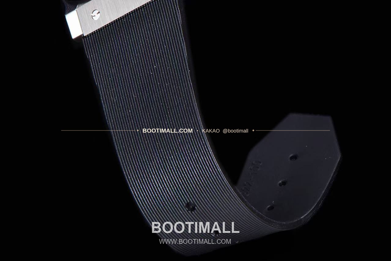 위블로 클래식 퓨전 무라카미 타카시 선플라워 블랙 다이아 오토매틱 Hublot Classic Fusion Takashi Murakami Sunflower Black Diamond Automatic 507.CX.9000.RX.TAK21 45mm 9