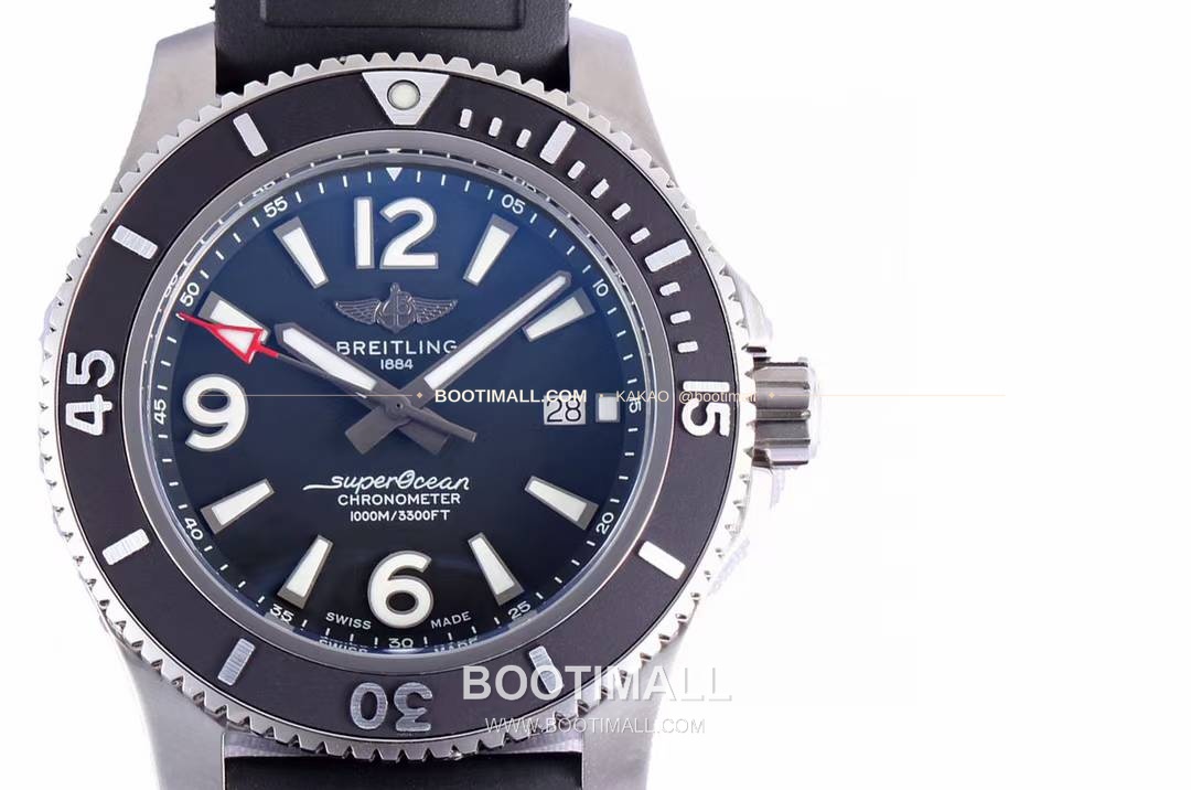 브라이틀링 슈퍼오션 스틸 블랙다이얼 다이버 오토매틱 Breitling Superocean Steel Black Dial Diver Automatic 42mm 4