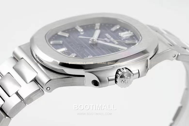 파텍필립 노틸러스 올리브그린 다이얼 스틸 오토매틱 Patek Philippe Nautilus Olive Green Dial Steel Automatic 40mm 7