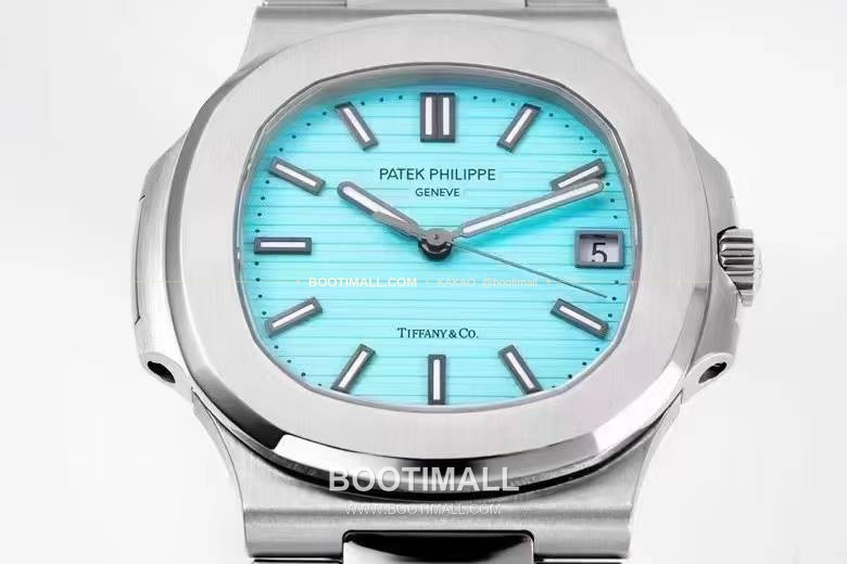 파텍필립 노틸러스 올리브그린 다이얼 스틸 오토매틱 Patek Philippe Nautilus Olive Green Dial Steel Automatic 40mm 5