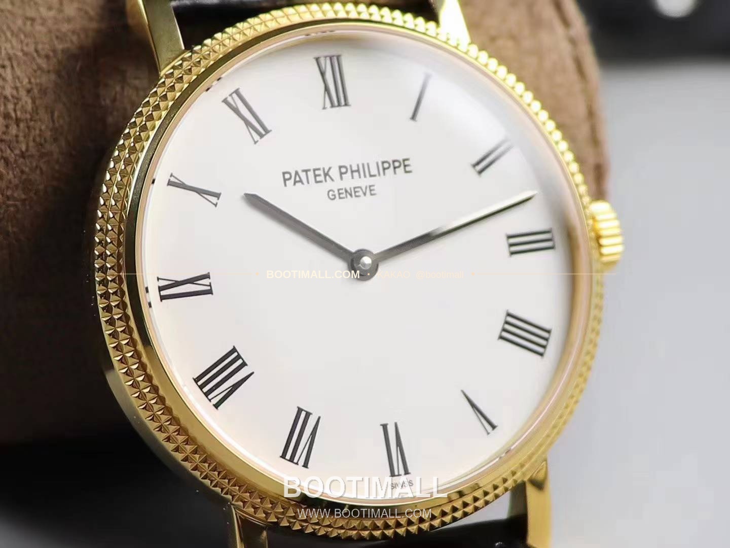 파텍필립 칼라트라바 화이트다이얼 로만인덱스 울트라씬 오토매틱 Patek Philippe Calatrava White Dial Roman Index Ultra Thin Automatic 5120G 38mm 3