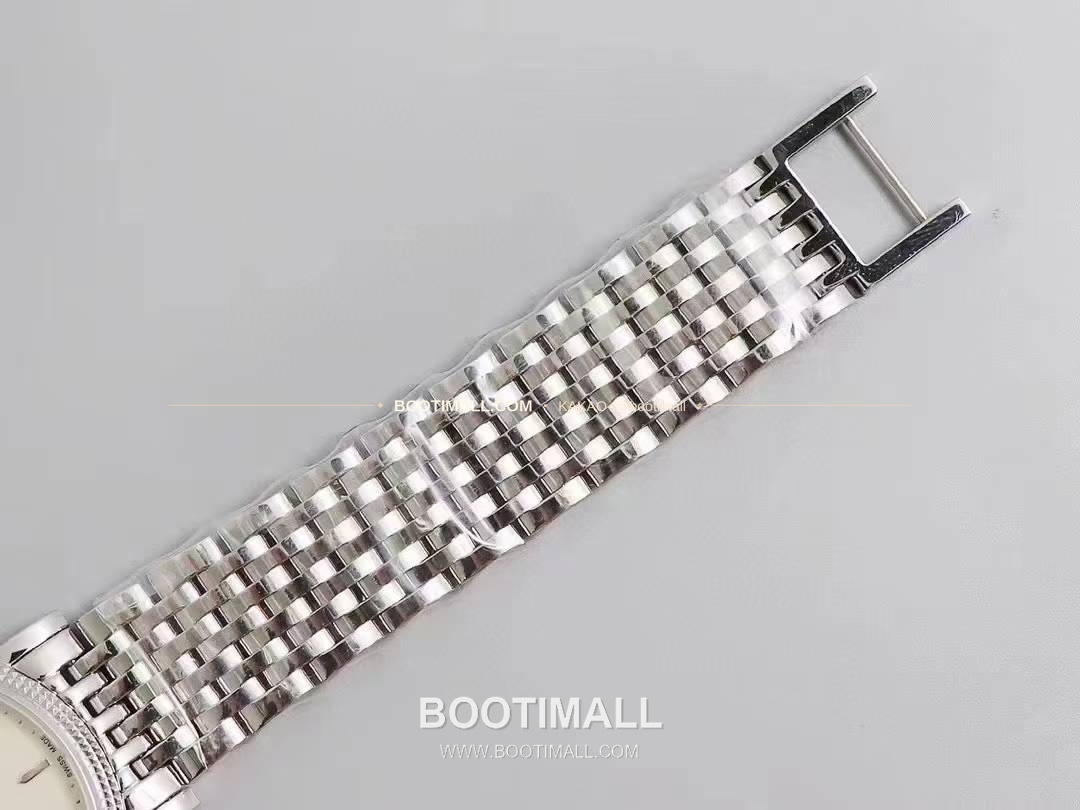 파텍필립 칼라트라바 화이트다이얼 로만인덱스 울트라씬 오토매틱 Patek Philippe Calatrava White Dial Roman Index Ultra Thin Automatic 5120G 38mm 9