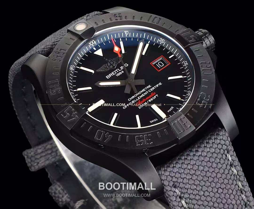 브라이틀링 어벤저 블랙버드 티타늄 블랙다이얼 오토매틱 Breitling Avenger Blackbird Titanium Black Dial Automatic V17311101B11 44mm 6