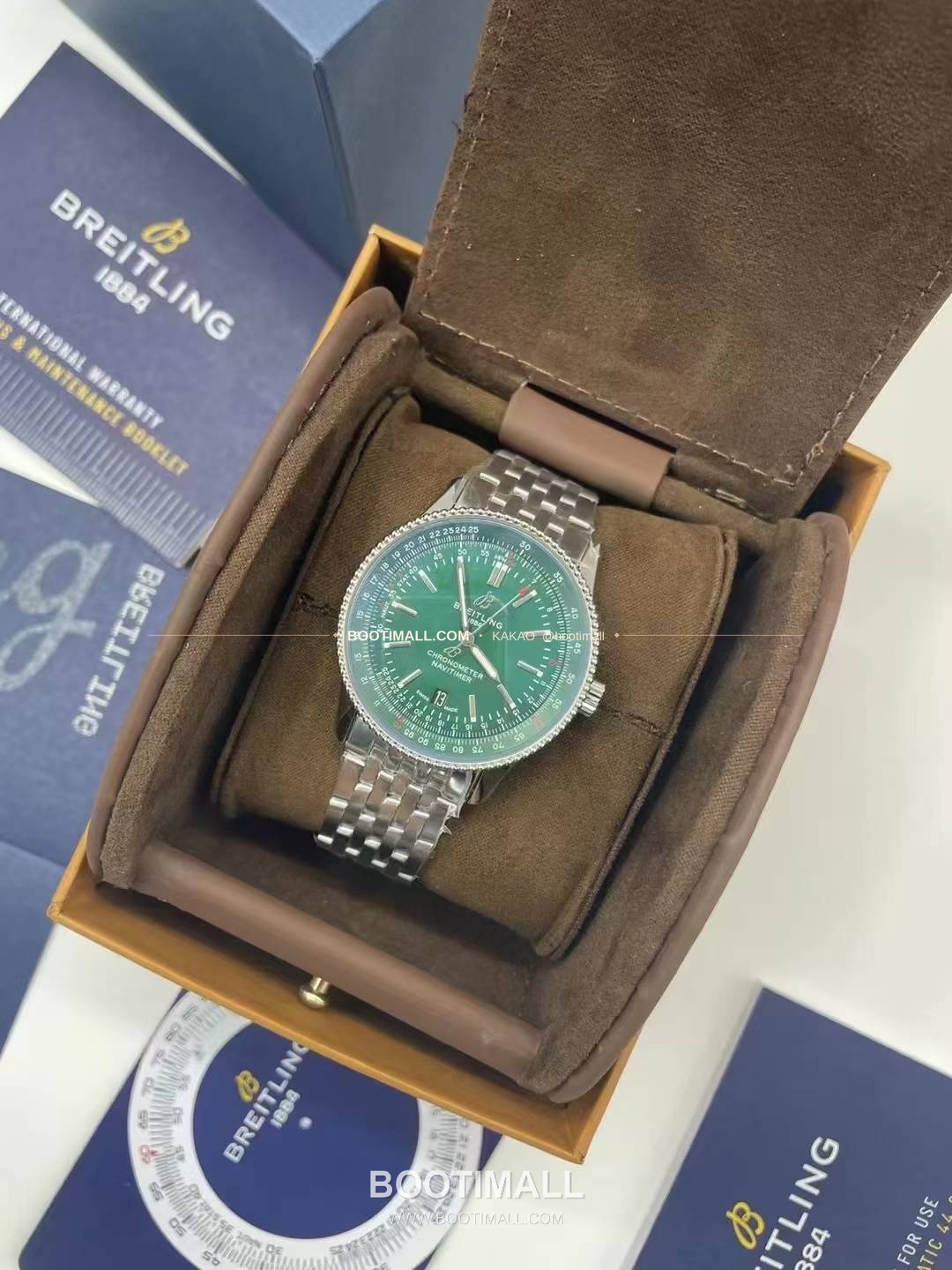 브라이틀링 내비타이머 41 그린다이얼 크로노그래프 오토매틱 Breitling Navitimer 41 Green Dial Chronograph Automatic 41mm 4