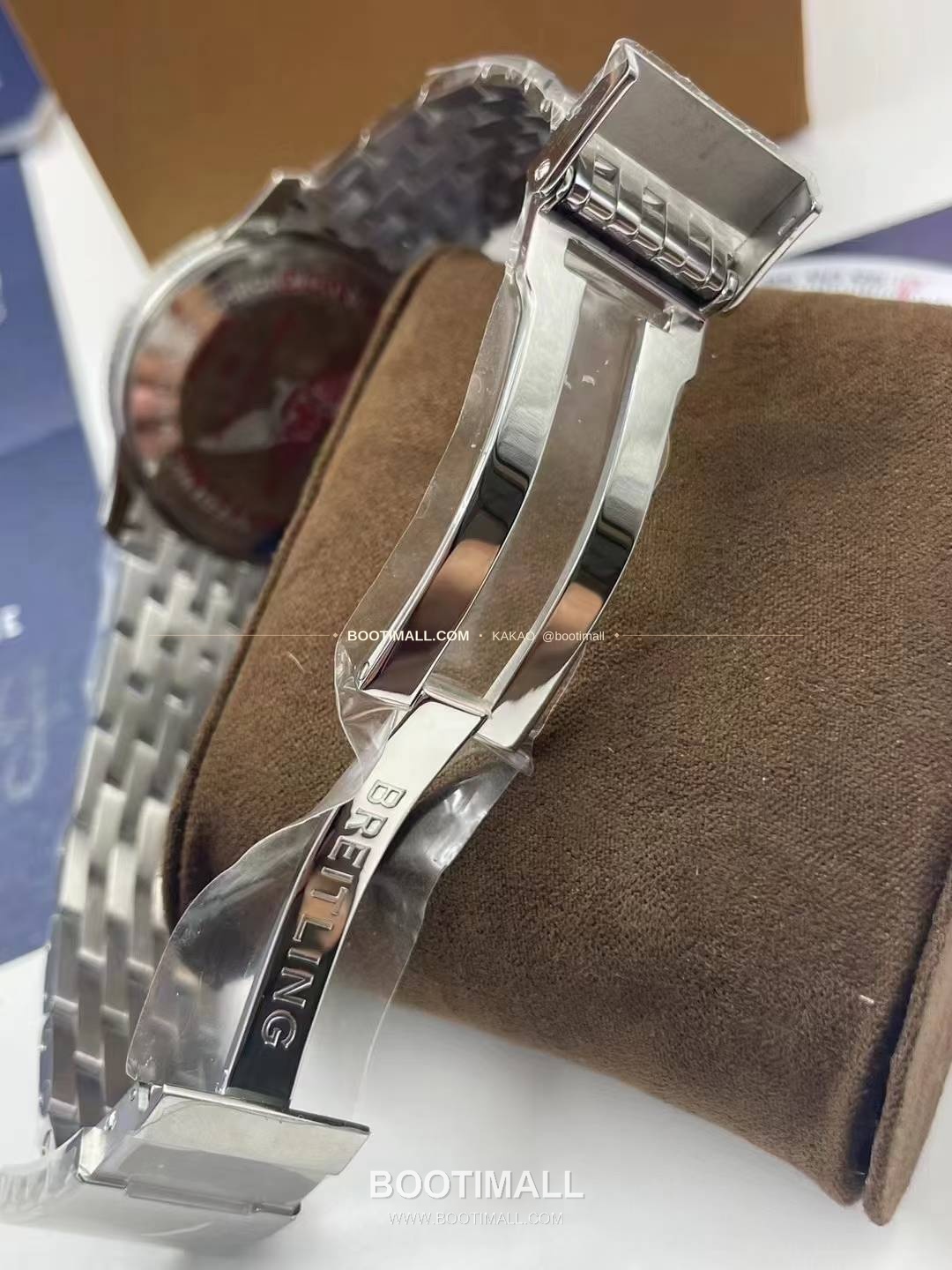 브라이틀링 내비타이머 41 그린다이얼 크로노그래프 오토매틱 Breitling Navitimer 41 Green Dial Chronograph Automatic 41mm 9