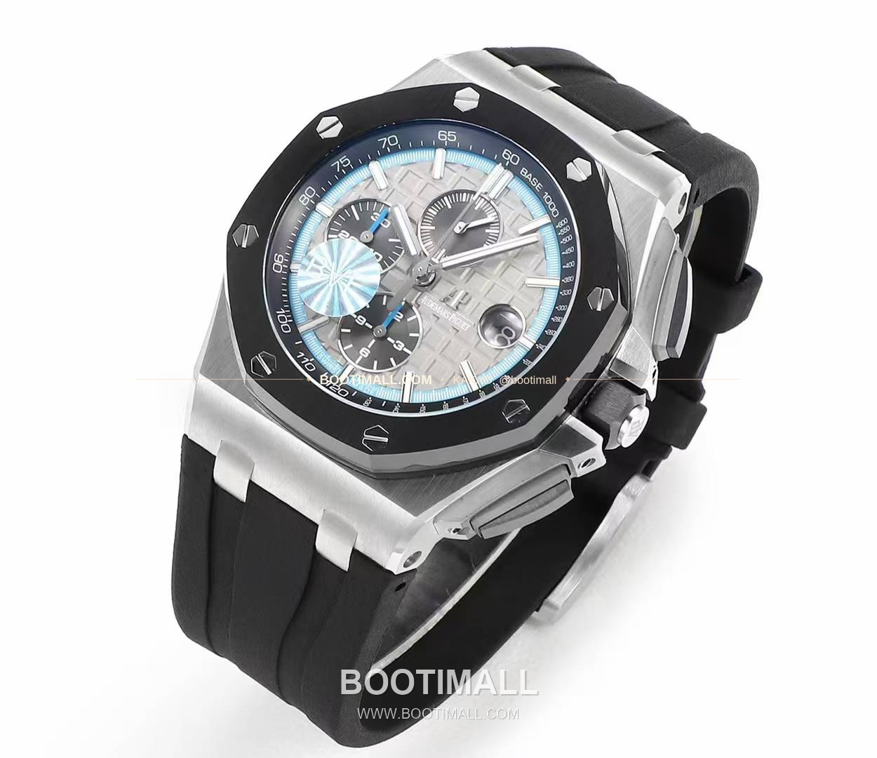 오데마피게 로열오크 오프쇼어 크로노그래프 플래티넘 톤 세라믹 베젤 오토매틱 Audemars Piguet Royal Oak Offshore Chronograph Platinum Tone Ceramic Bezel Automatic 26400 44mm 2