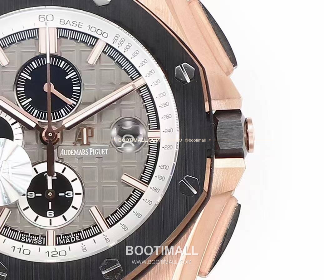 오데마피게 로열오크 오프쇼어 크로노그래프 플래티넘 톤 세라믹 베젤 오토매틱 Audemars Piguet Royal Oak Offshore Chronograph Platinum Tone Ceramic Bezel Automatic 26400 44mm 6