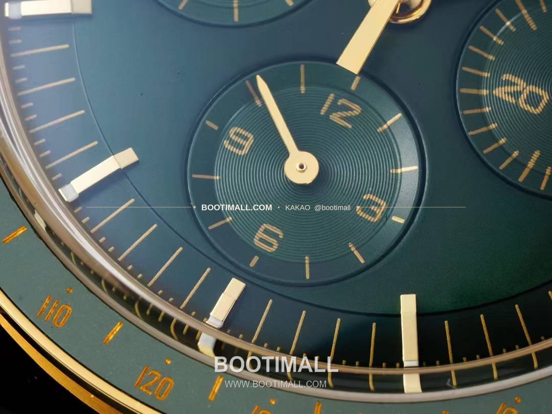오메가 스피드마스터 문워치 그린 골드 크로노그래프 오토매틱 Omega Speedmaster Moonwatch Green Gold Chronograph Automatic 42mm 5