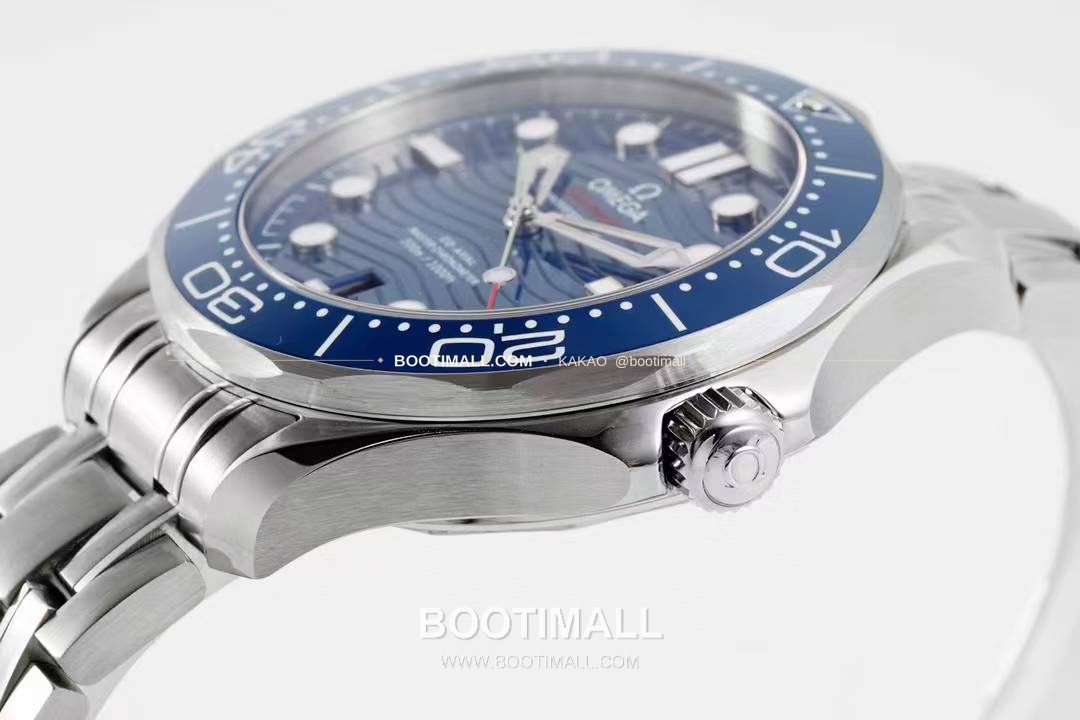 오메가 씨마스터 다이버 300M 블랙 세라믹 웨이브 다이얼 오토매틱 Omega Seamaster Diver 300M Black Ceramic Wave Dial Automatic 42mm 7