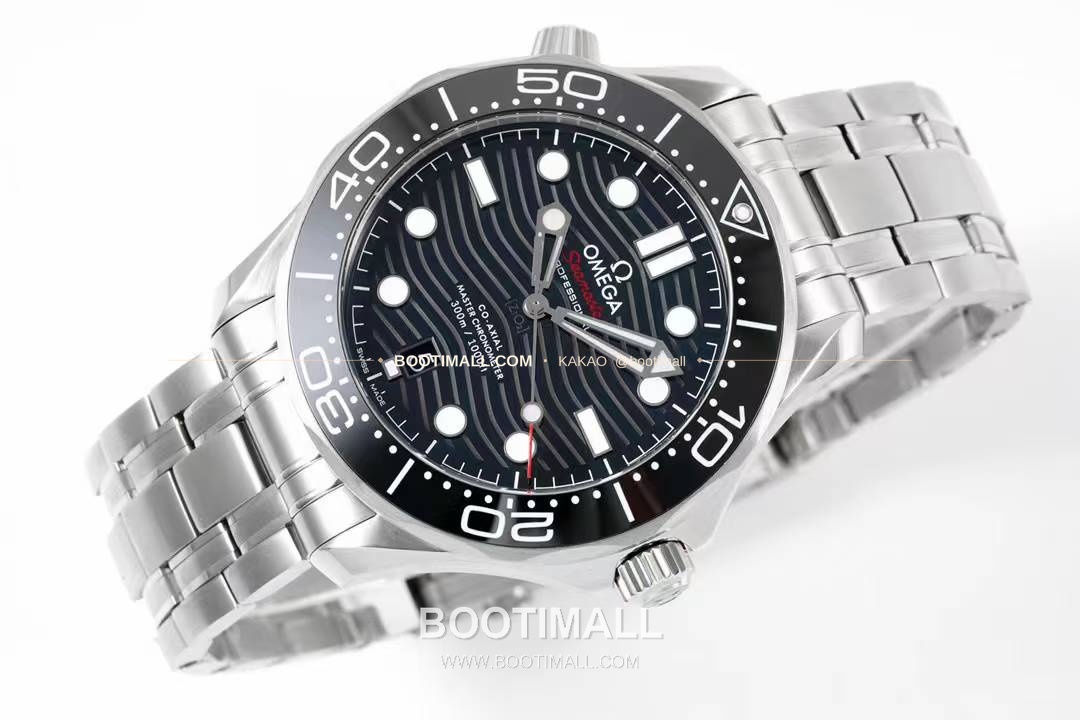 오메가 씨마스터 다이버 300M 블랙 세라믹 웨이브 다이얼 오토매틱 Omega Seamaster Diver 300M Black Ceramic Wave Dial Automatic 42mm 5