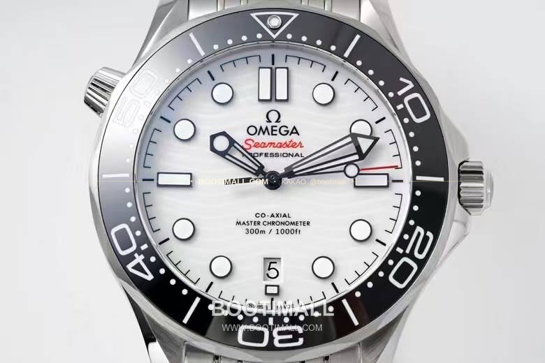 오메가 씨마스터 다이버 300M 블랙 세라믹 웨이브 다이얼 오토매틱 Omega Seamaster Diver 300M Black Ceramic Wave Dial Automatic 42mm 2