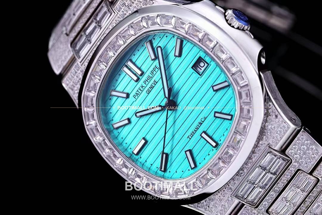 파텍필립 노틸러스 5711 풀다이아 파베 다이얼 오토매틱 Patek Philippe Nautilus 5711 Full Diamond Pave Dial Automatic 40mm 5
