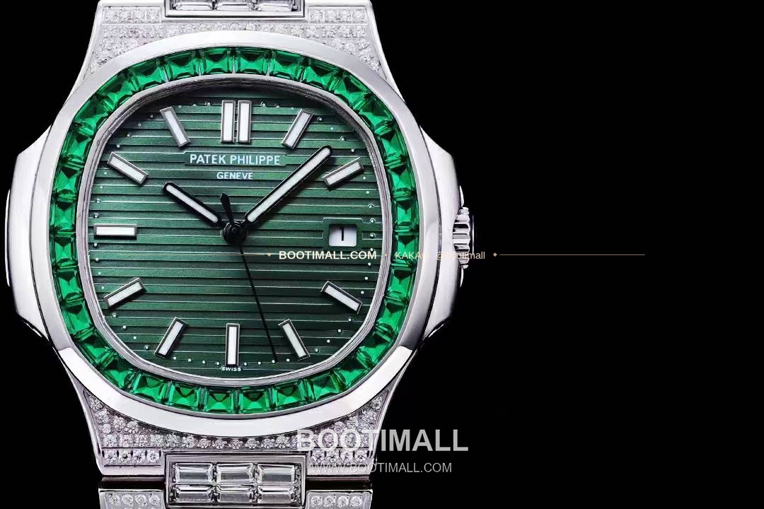 파텍필립 노틸러스 5711 풀다이아 파베 다이얼 오토매틱 Patek Philippe Nautilus 5711 Full Diamond Pave Dial Automatic 40mm 3