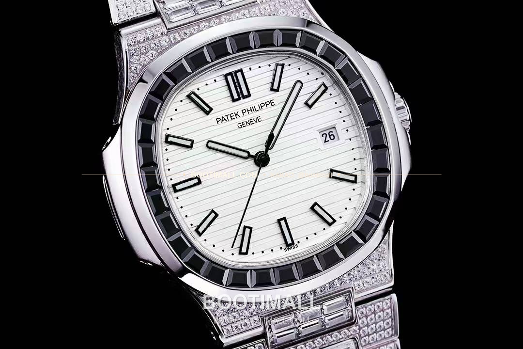 파텍필립 노틸러스 5711 풀다이아 파베 다이얼 오토매틱 Patek Philippe Nautilus 5711 Full Diamond Pave Dial Automatic 40mm 4