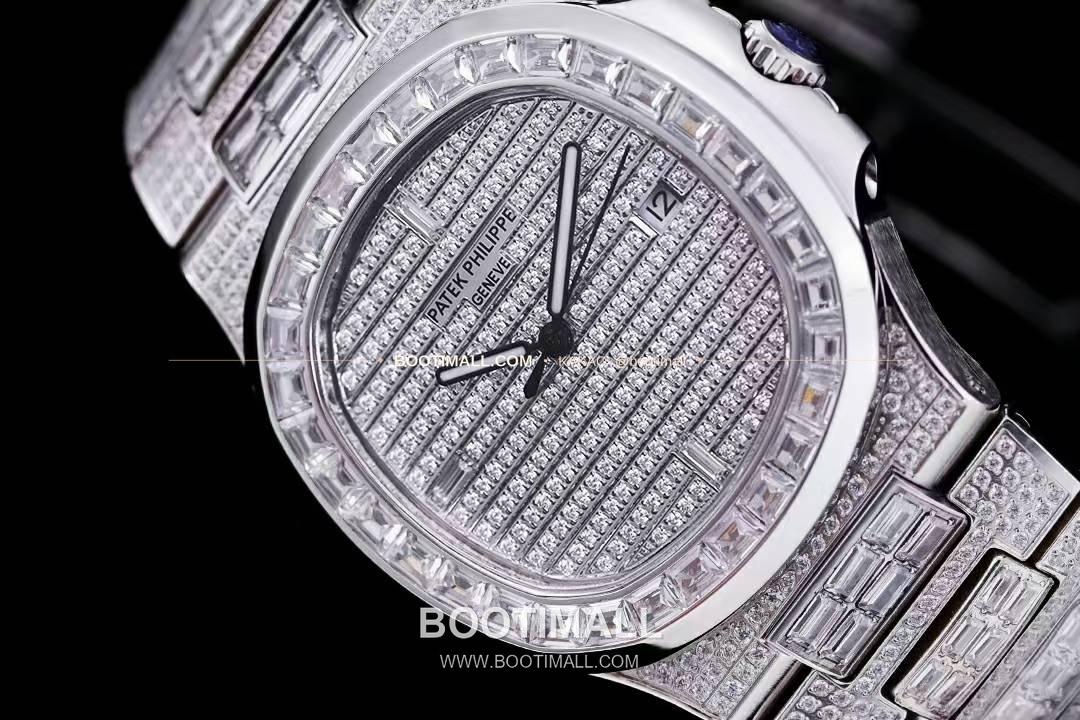 파텍필립 노틸러스 5711 풀다이아 파베 다이얼 오토매틱 Patek Philippe Nautilus 5711 Full Diamond Pave Dial Automatic 40mm 5