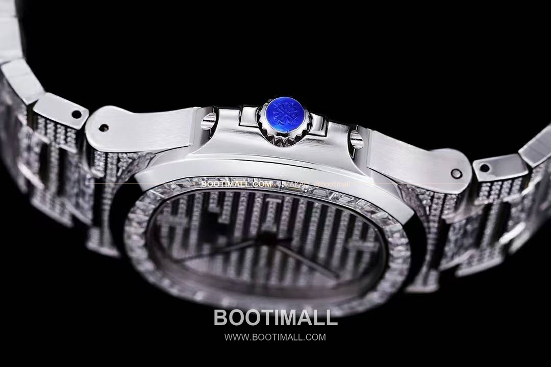 파텍필립 노틸러스 5711 풀다이아 파베 다이얼 오토매틱 Patek Philippe Nautilus 5711 Full Diamond Pave Dial Automatic 40mm 6