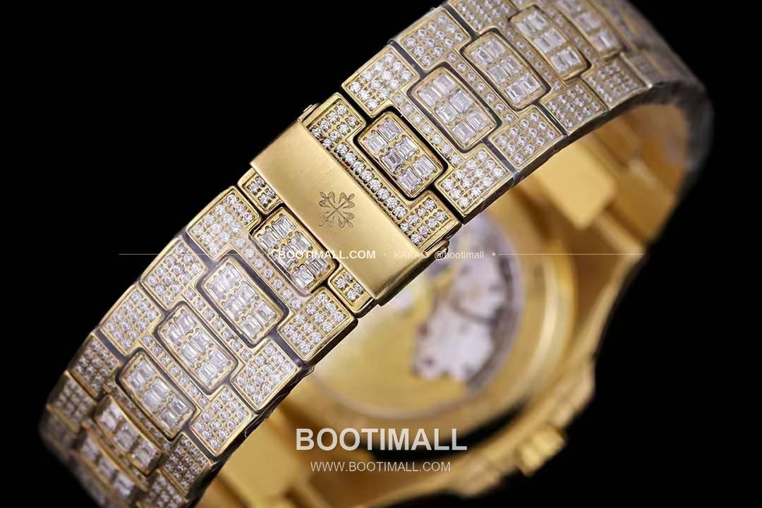 파텍필립 노틸러스 5711 풀다이아 파베 다이얼 오토매틱 Patek Philippe Nautilus 5711 Full Diamond Pave Dial Automatic 40mm 9