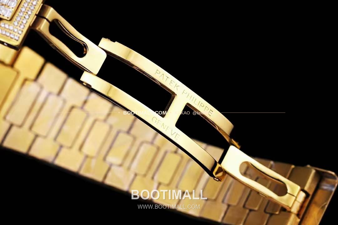 파텍필립 노틸러스 5711 풀다이아 파베 다이얼 오토매틱 Patek Philippe Nautilus 5711 Full Diamond Pave Dial Automatic 40mm 9